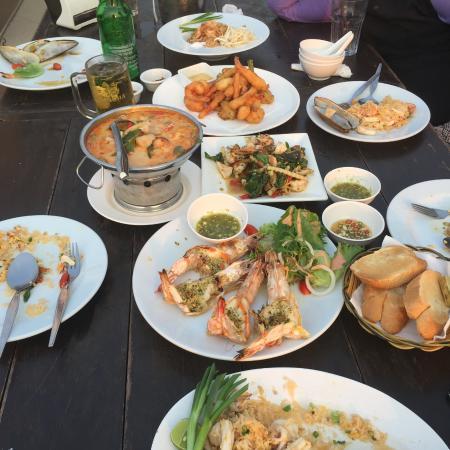 Pra-Pa-Karn Baan Am-per